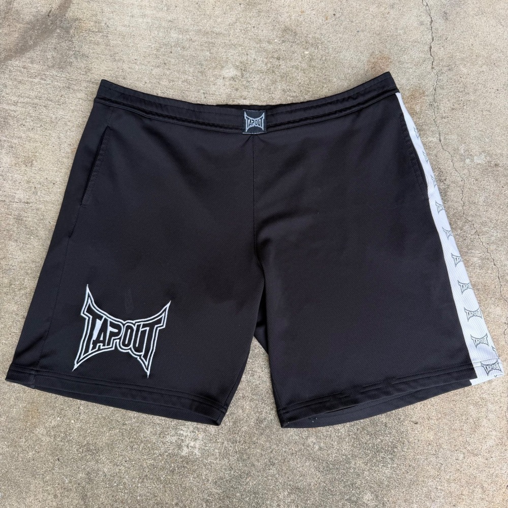 Y2K Tapout Mens Mesh Training Shorts Black White Logo Tape MMA Gym Size XL
